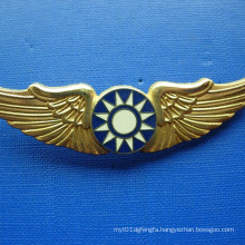 Irregular Gold Plate Badge with Plating Colorful Logo (GZHY-BADGE-022)